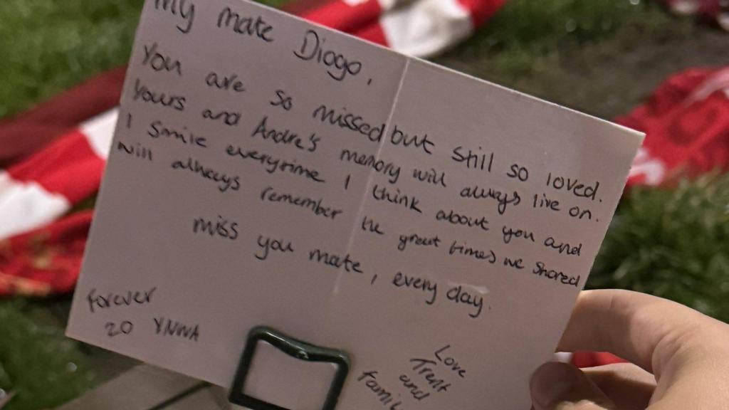 La carta de Arnold a Diogo Jota.