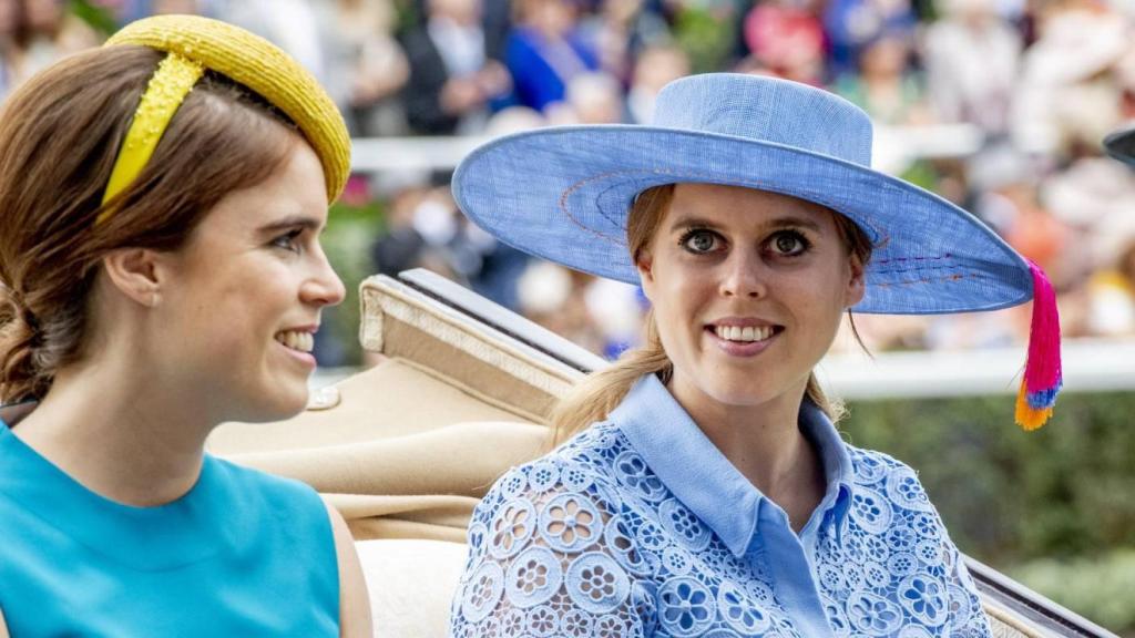 Eugenia y Beatriz de York en Royal Ascot 2019.