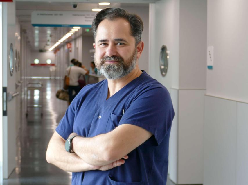 Imagen del doctor especialista de Quirónsalud, José Alberto Rodríguez León.