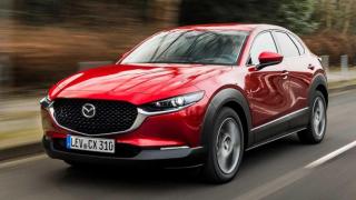Vista frontal del Mazda CX-30