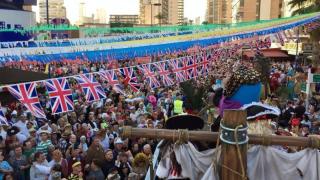 'Fancy Dress' de Benidorm, una singular fiesta de disfraces protagonizada por británicos en las fiestas patronales.