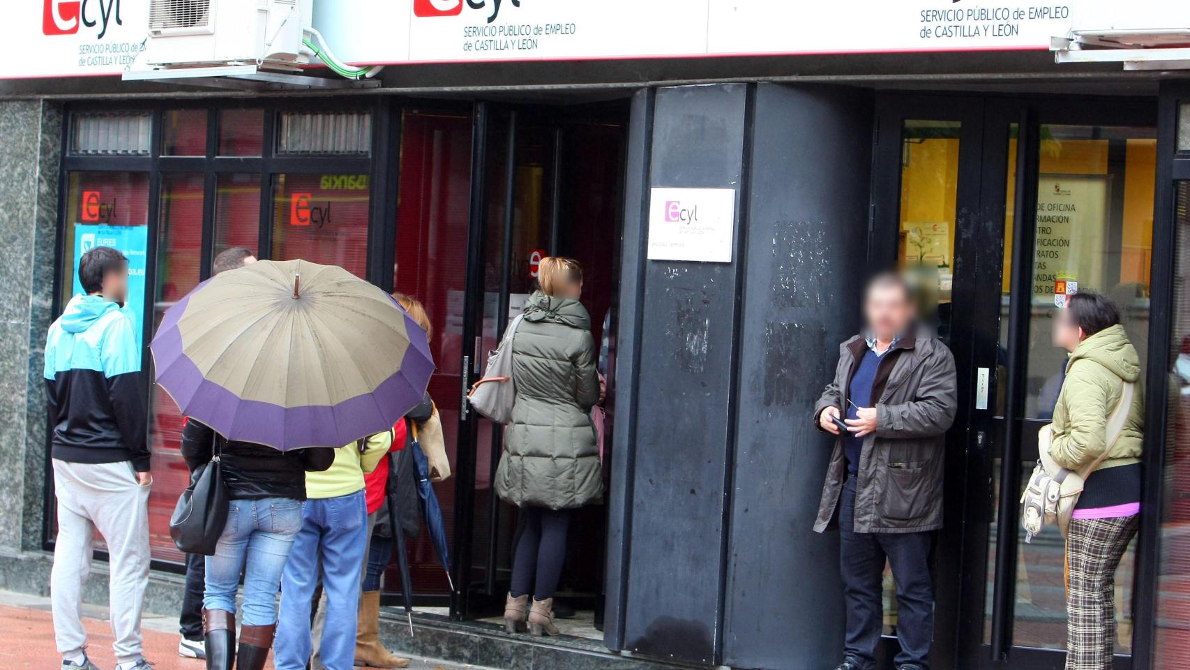 Oficina del Ecyl en Ponferrada (León).