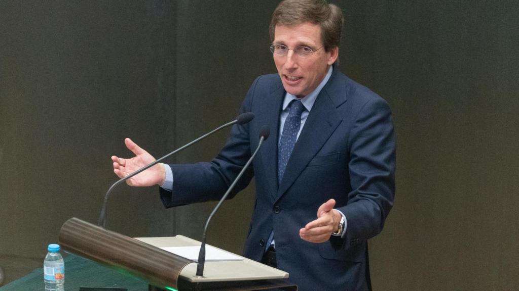 José Luis Martínez-Almeida durante una sesión del Pleno del Ayuntamiento de Madrid.