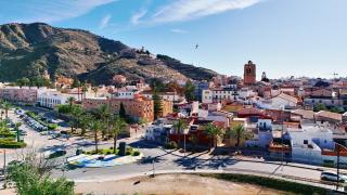 El pueblo más grande de Alicante: duplica en tamaño a la capital y mide 365 kilómetros cuadrados