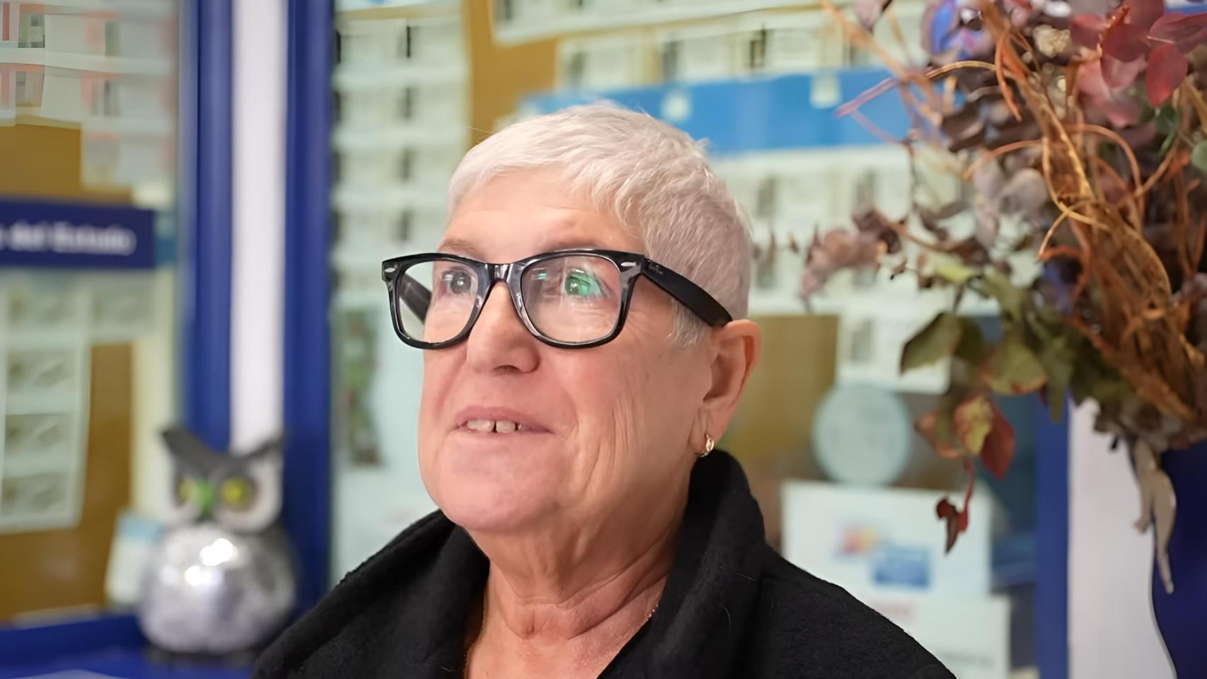 Rosa María, lotera, en el canal de Eric Ponce.