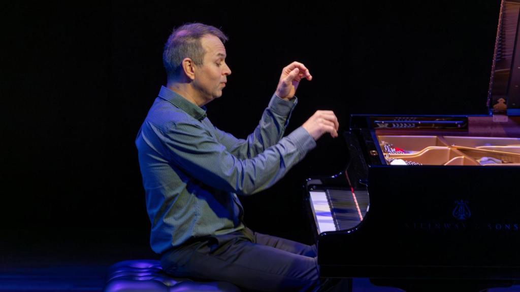 Eldar Nebolsin, en la Fundación Juan March. Foto: Dolores Iglesias Fernández.