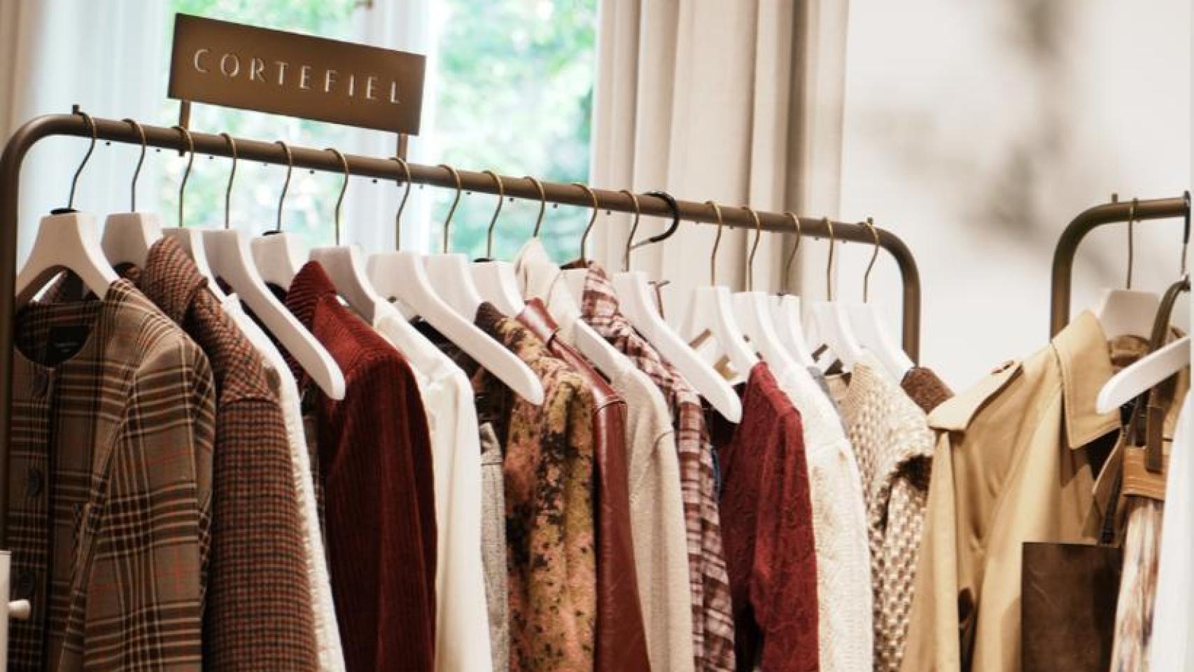 Muestrario de prendas de la firma