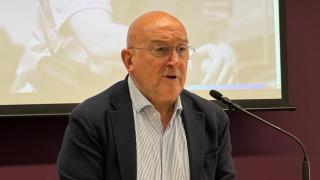 El alcalde de Valladolid, Jesús Julio Carnero, informa sobre la llegada de la empresa china Gotion