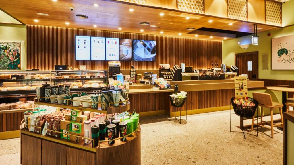 Starbucks abre en Marineda City su tercer local en A Coruña.