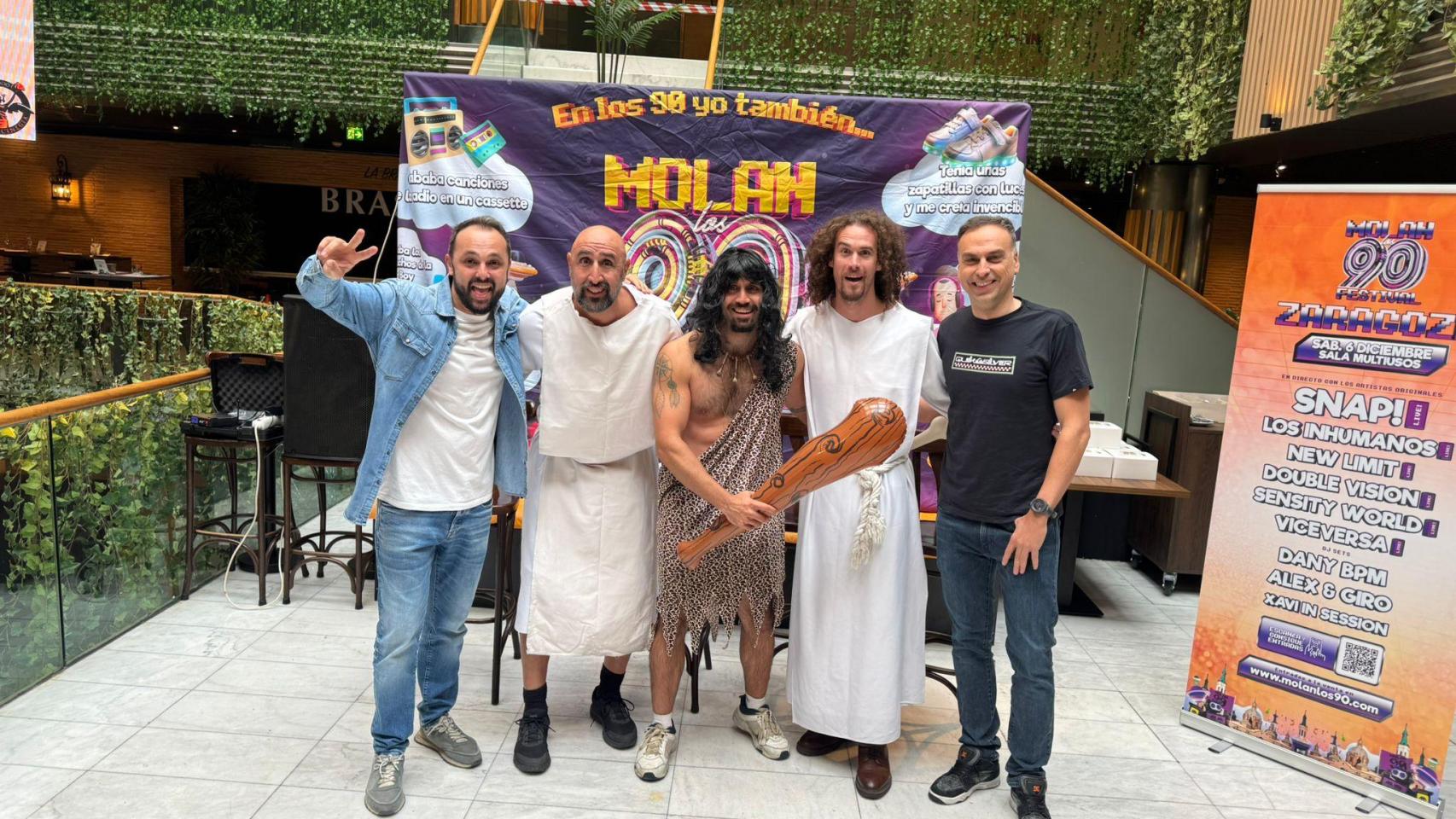 Presentación de ¡Molan los 90! en Zaragoza.