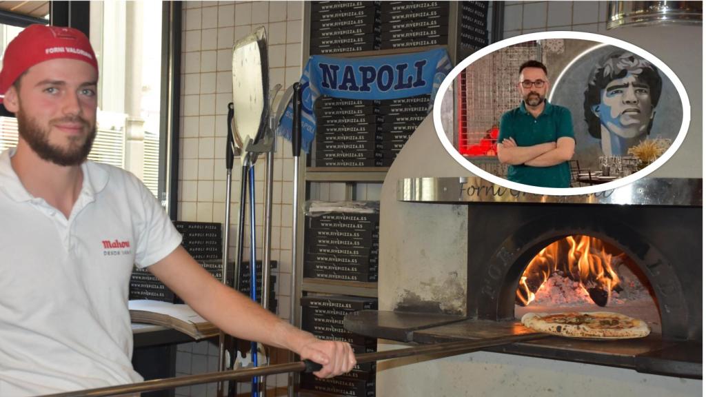 José Antonio arriba en la imagen, junto al pizzaiolo de Five Napoli metiendo la pizza en el horno artesanal