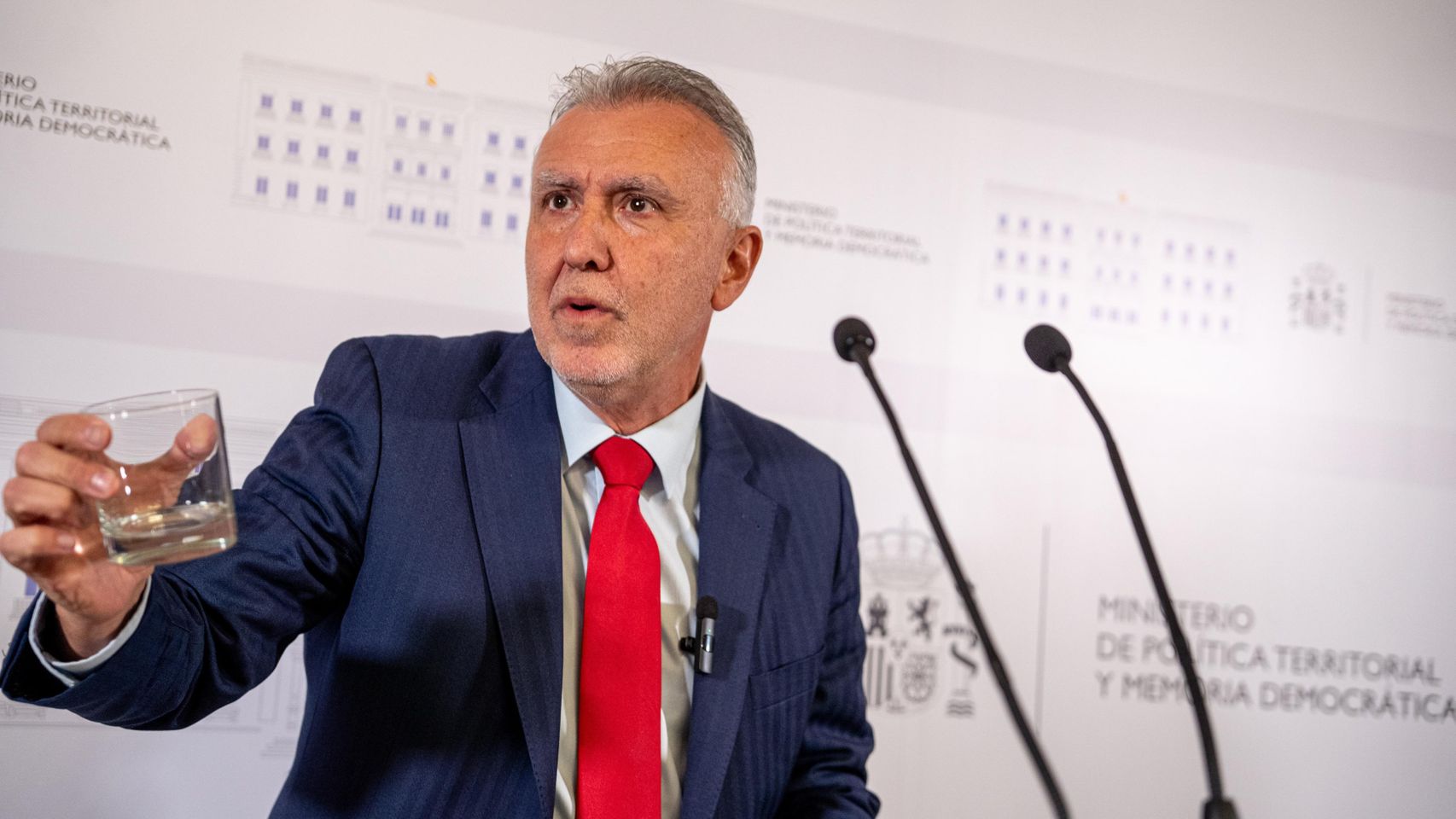 Torres, sobre el informe de la UCO con sus chats con la 'trama Koldo ...