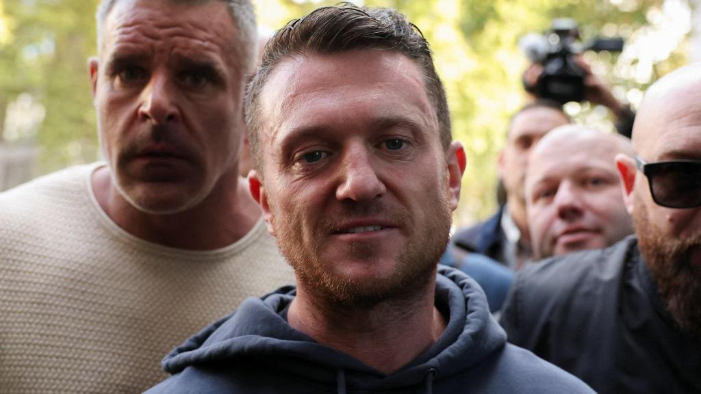El activista antiinmigración Stephen Yaxley-Lennon, conocido como Tommy Robinson