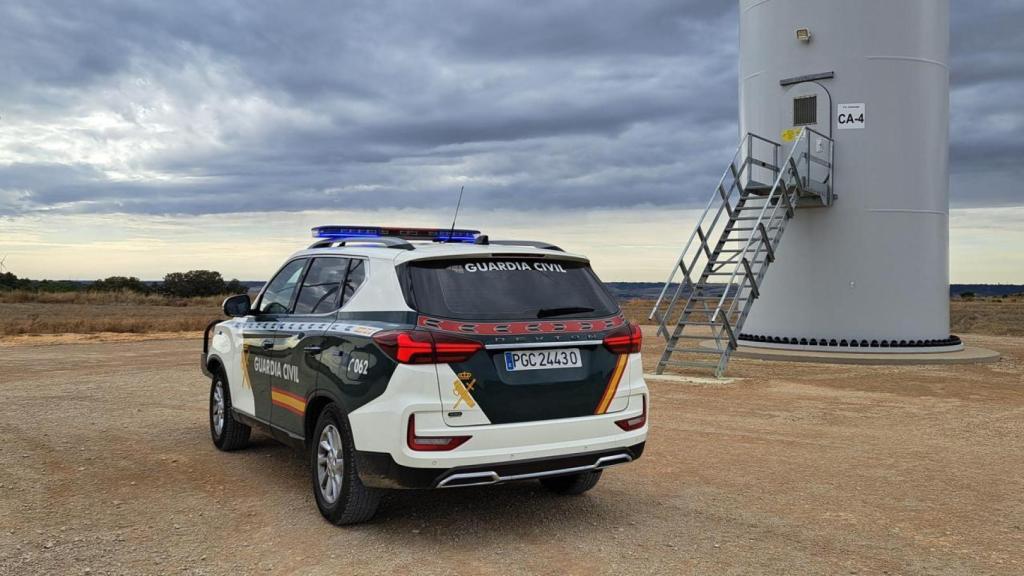 Tres detenidos y un investigado por sustraer bobinas de cobre en Villalobón