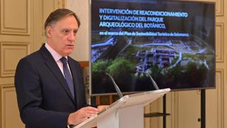 El alcalde de Salamanca, Carlos García Carbayo, durante la presentación del proyecto, este miércoles