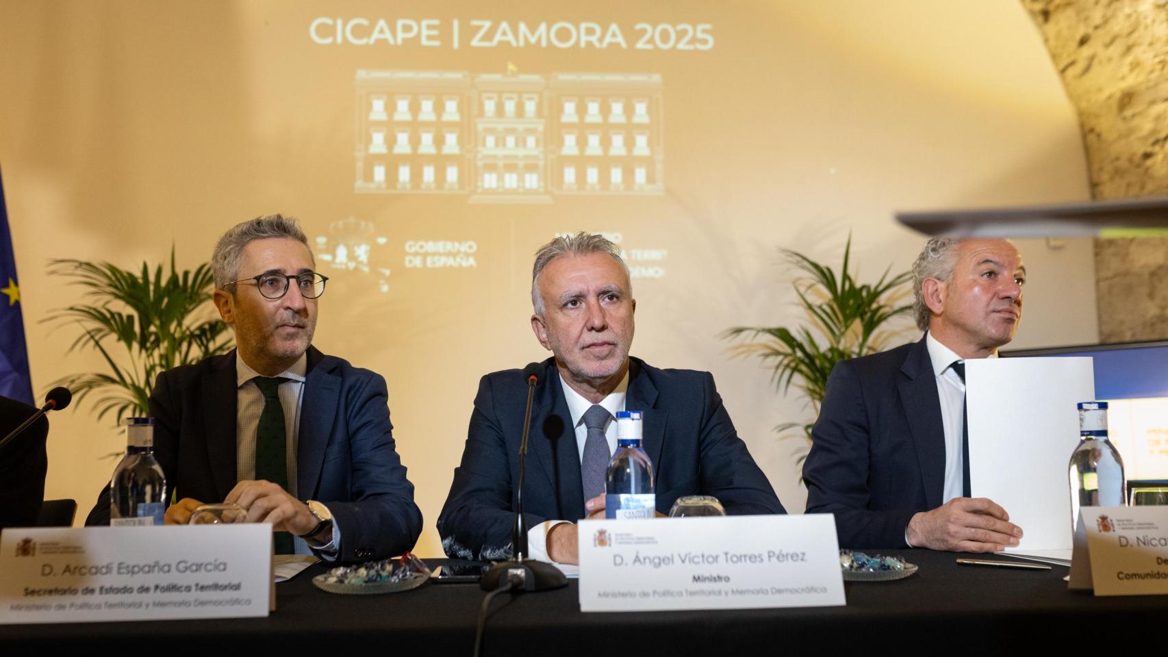 El ministro de Política Territorial y Memoria Democrática, Ángel Víctor Torres, preside en Zamora la reunión de la Comisión Interministerial de Coordinación de la Administración Periférica del Estad