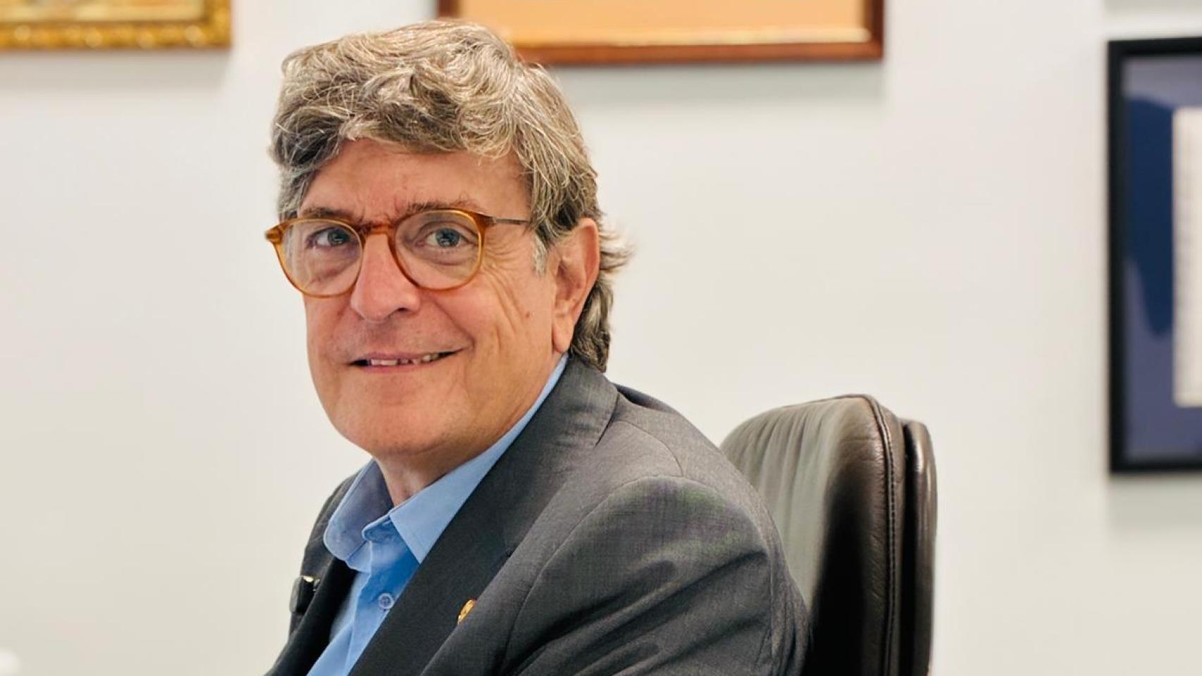 José Luis Gutiérrez, candidato a rector de la US.