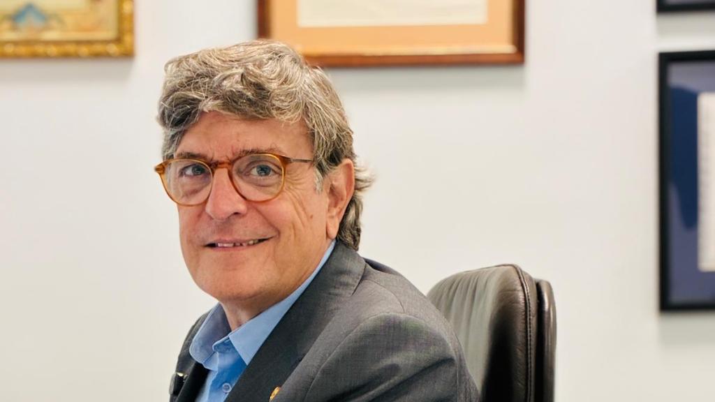 José Luis Gutiérrez, candidato a rector de la US.