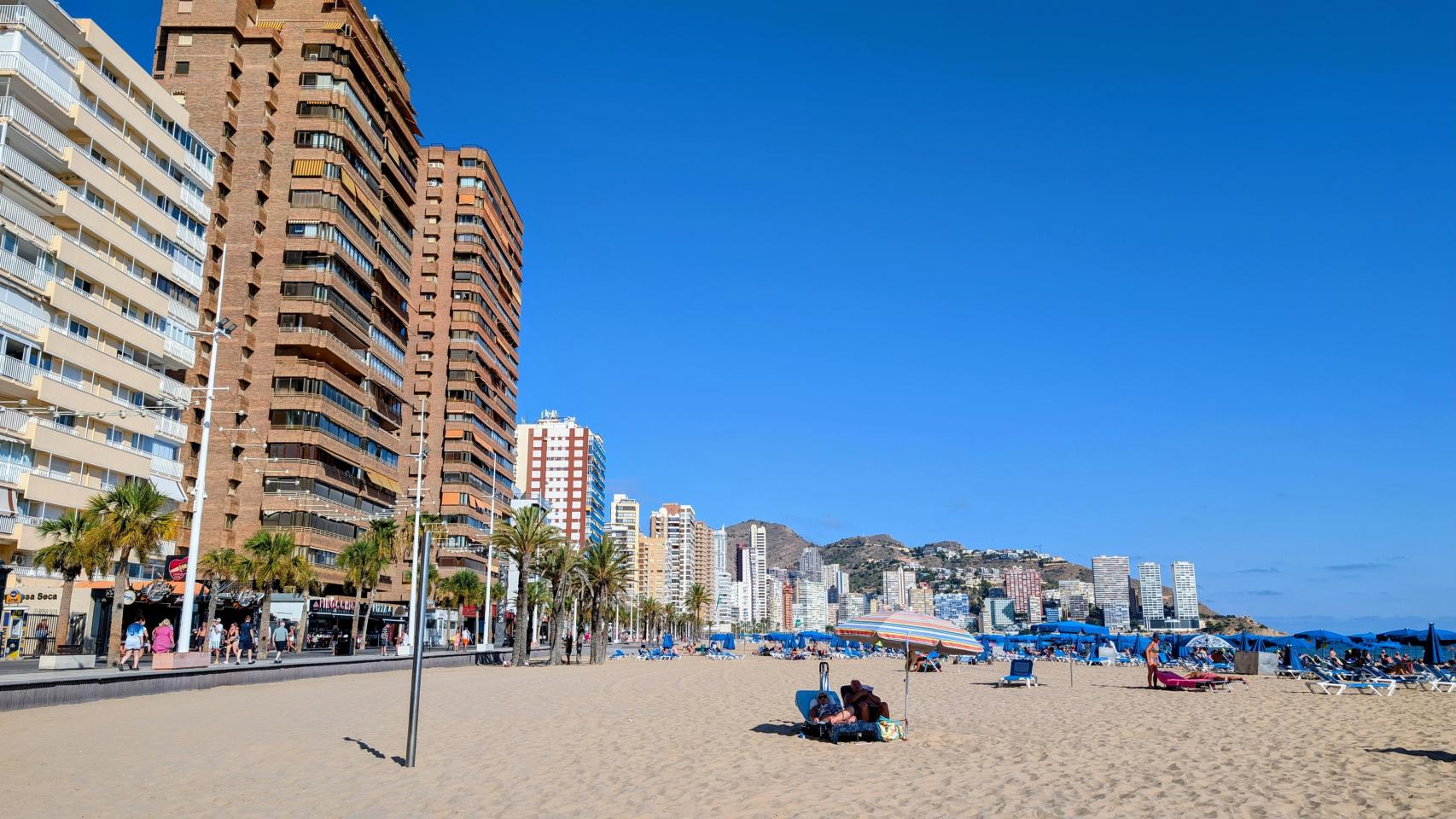 La playa de Benidorm, el destino que más británicos recibe, este septiembre.