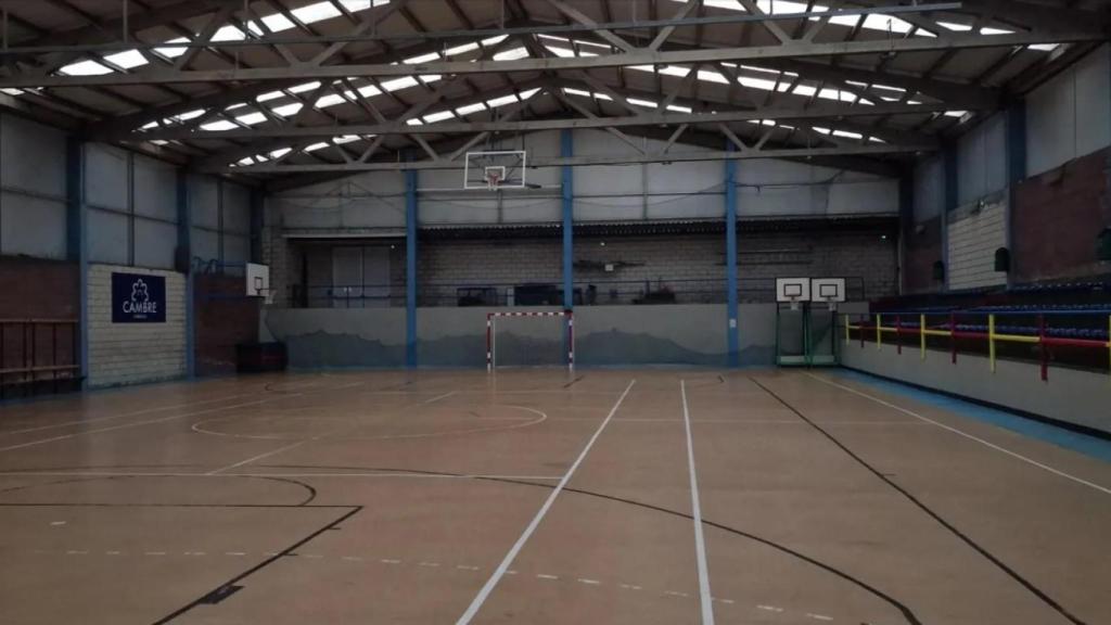 Pabellón del CEIP O Graxal en Cambre