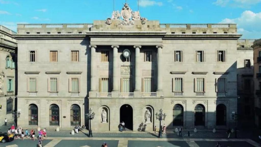Fachada del Ayuntamiento de Barcelona