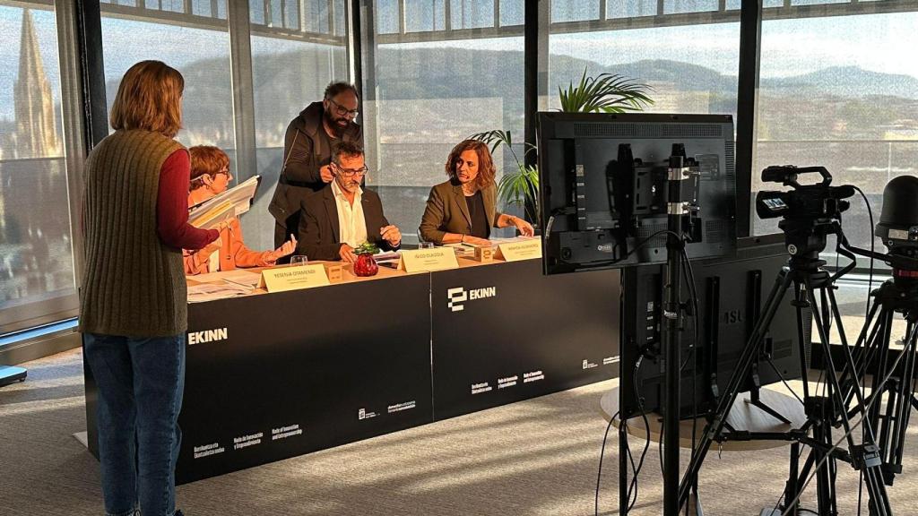 Representantes de Fomento de San Sebastián durante su defensa de la candidatura.