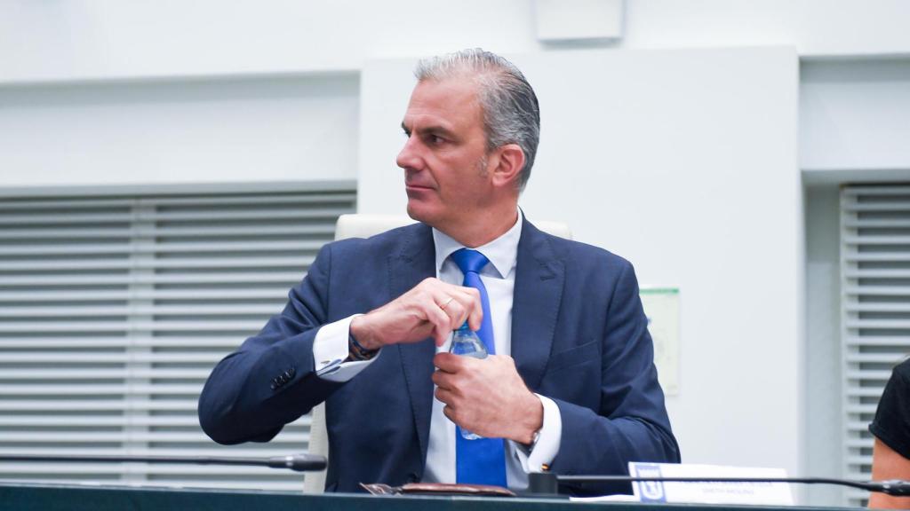 El diputado de Vox Javier Ortega Smith en un pleno del Ayuntamiento de Madrid.