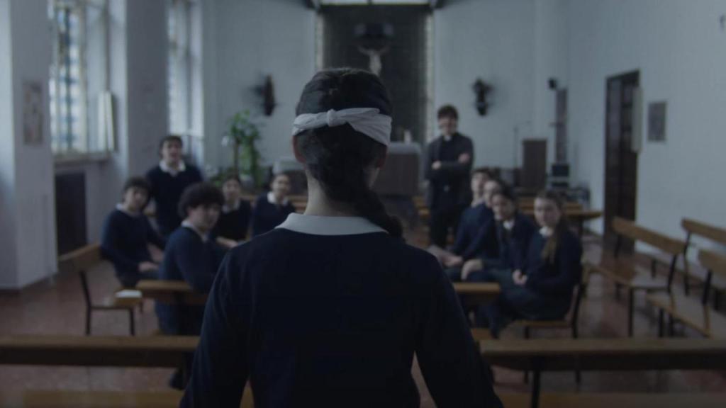 Fotograma de 'Los domingos'.