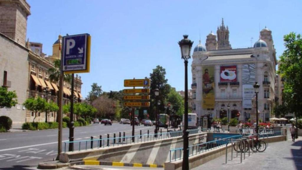 Parking de Glorieta-Paz. EE