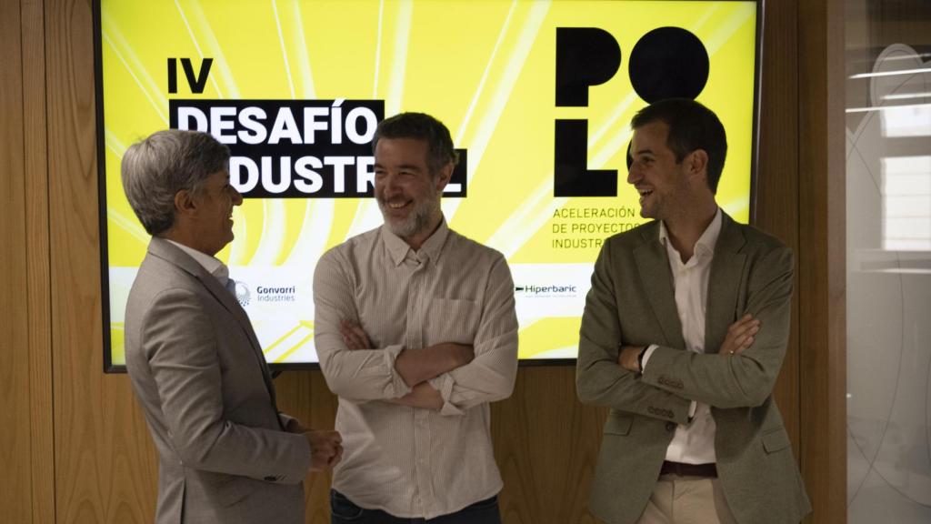 Javier Cuasante junto a Fernando Lázaro y Juan José Gutiérrez.