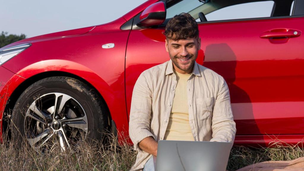 Un experto en coches no se corta y revela por qué este coche es el más vendido de España: Arranca desde 13.940 euros