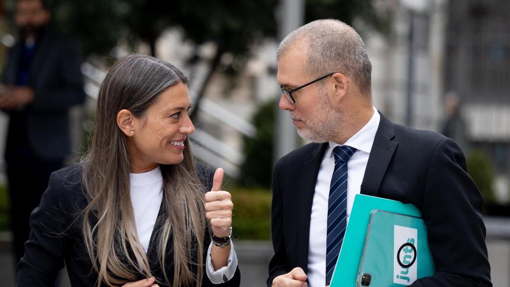Míriam Nogueras y Josep María Cruset, de Junts.