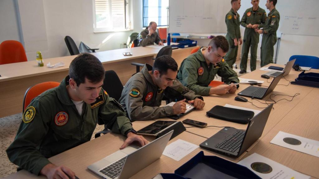 Imagen de un ejercicio táctico en la Escuela Militar de Helicópteros.