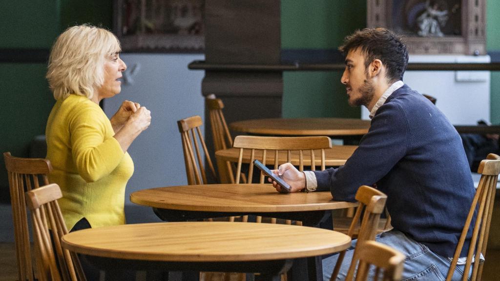 Anabel Alonso siendo entrevistada.