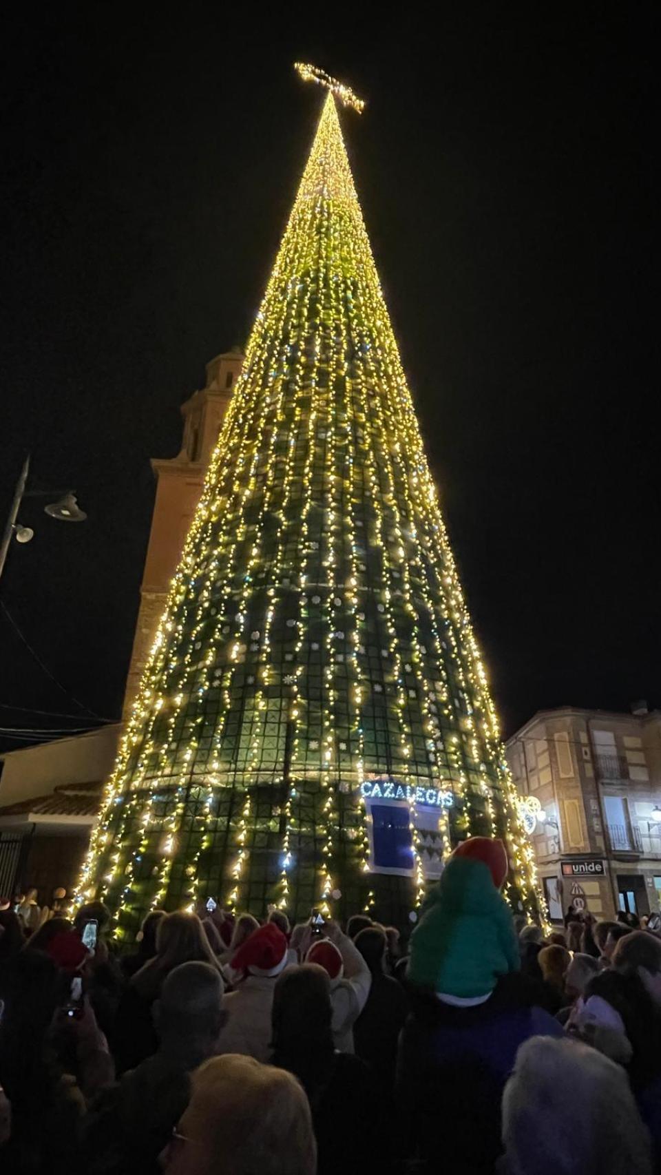 El árbol de Navidad de Cazalegas.