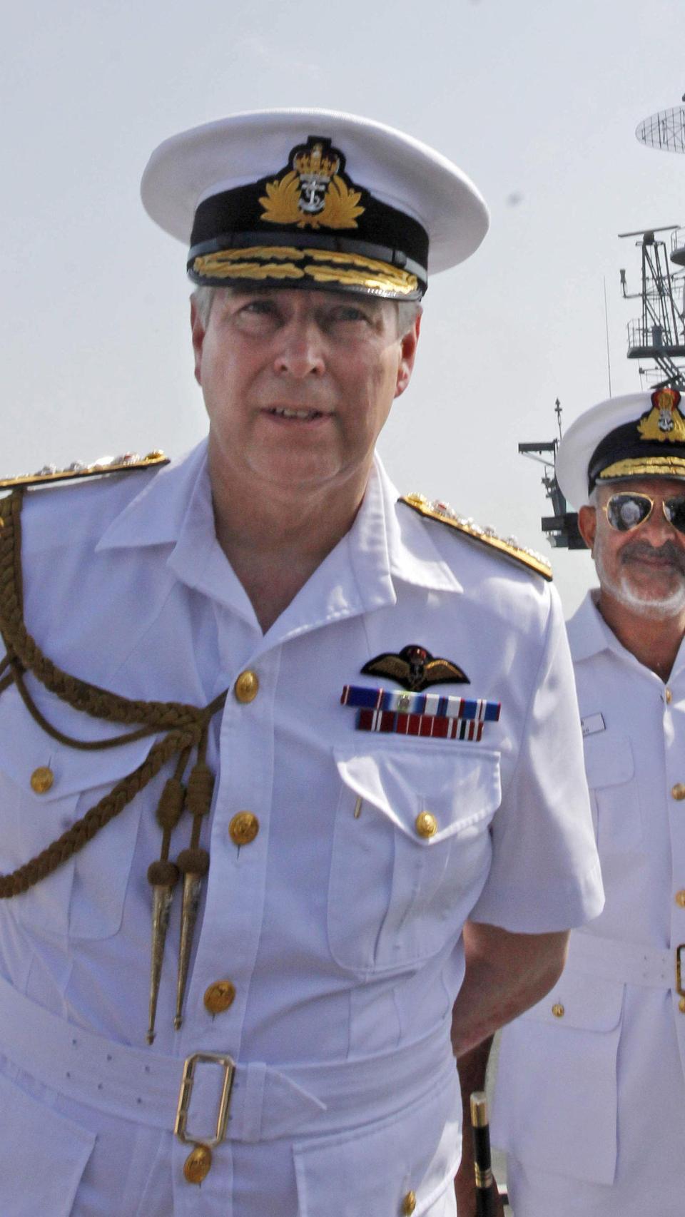 El expríncipe Andrés mantendrá la medalla por su participación en la guerra de las Malvinas.