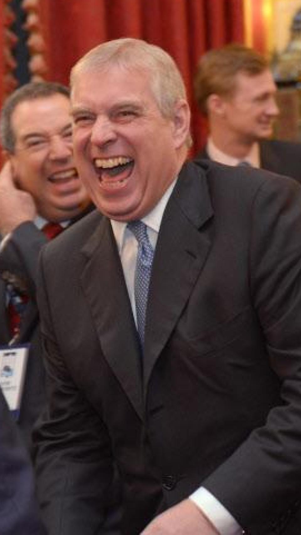 El expríncipe Andrés tendrá que abandonar Royal Lodge y trasladarse a una de las residencias de Sandringham tras ser despojado de sus títulos.