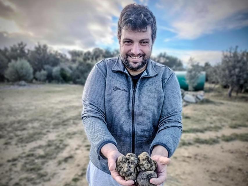 Félix Día, consultor informático y trufero de Biascas de Obarra (Huesca).