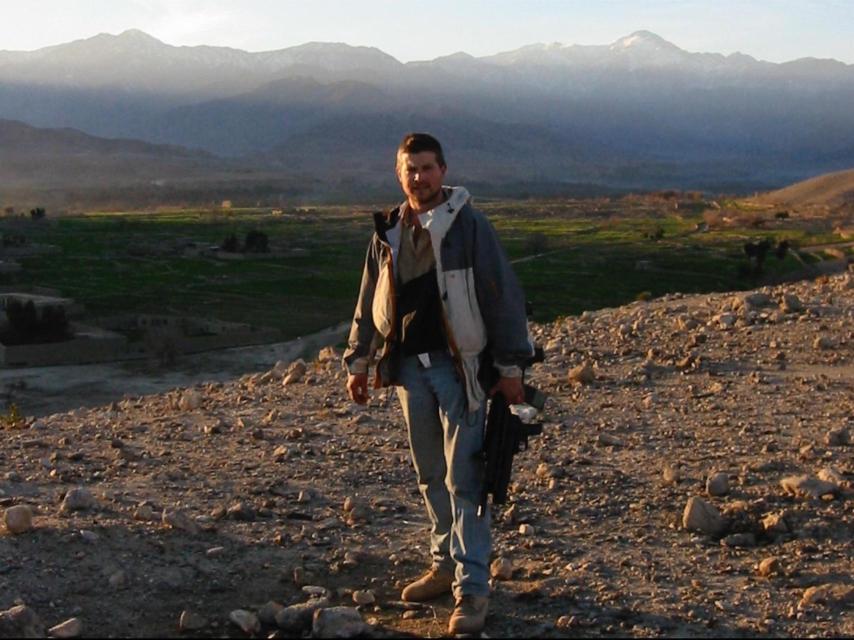 El coronel Cundy, en sus tiempos por Afganistán.