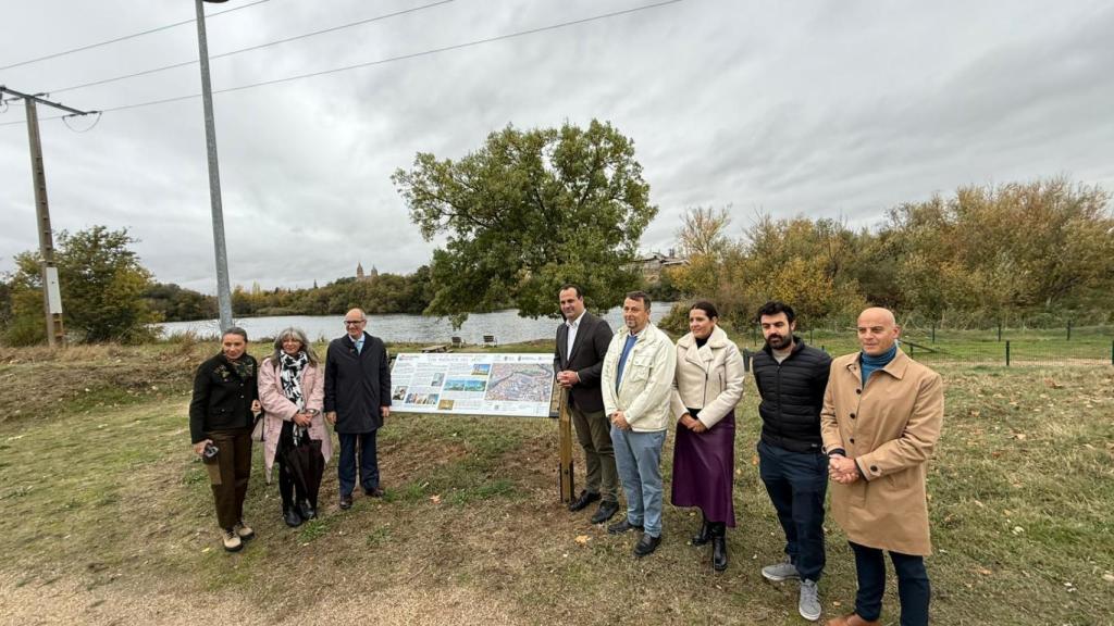 Santa Marta estrena una nueva ruta turística peatonal y ciclista de casi cinco kilómetros junto al río Tormes