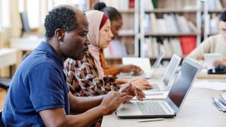 Estudiantes inmigrantes.