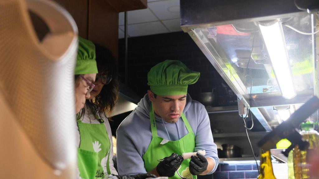 Taller del Club Inclucina, ATADES.