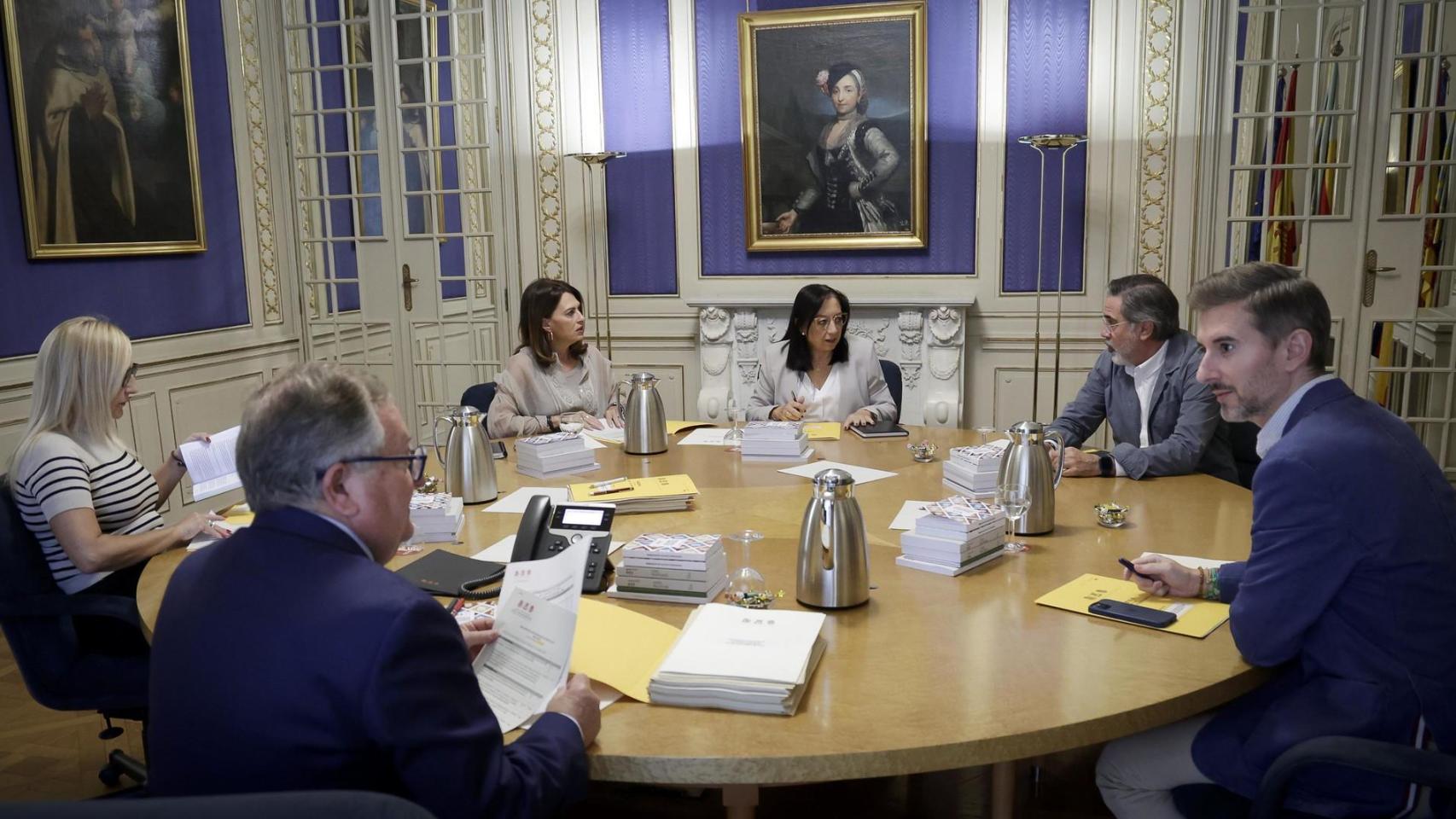 Mesa de Les Corts. José Cuéllar / Corts
