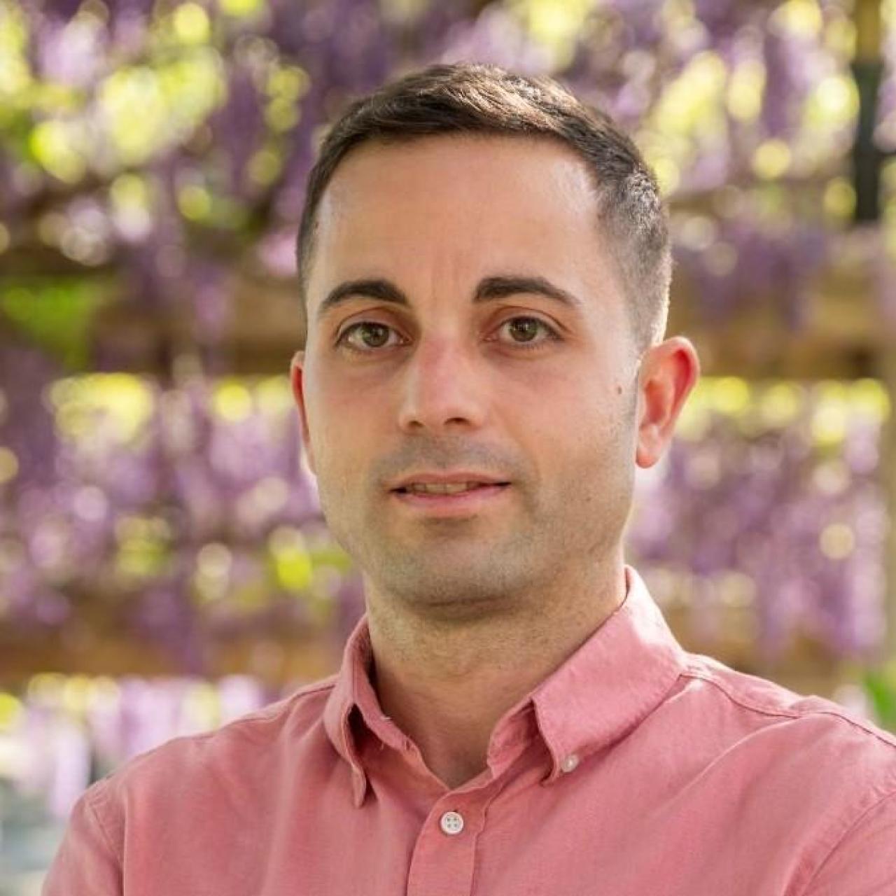 El concelleiro de Movilidad, Comunicación e Novas Tecnoloxías da Información en Oleiros, Pablo Cibeira.