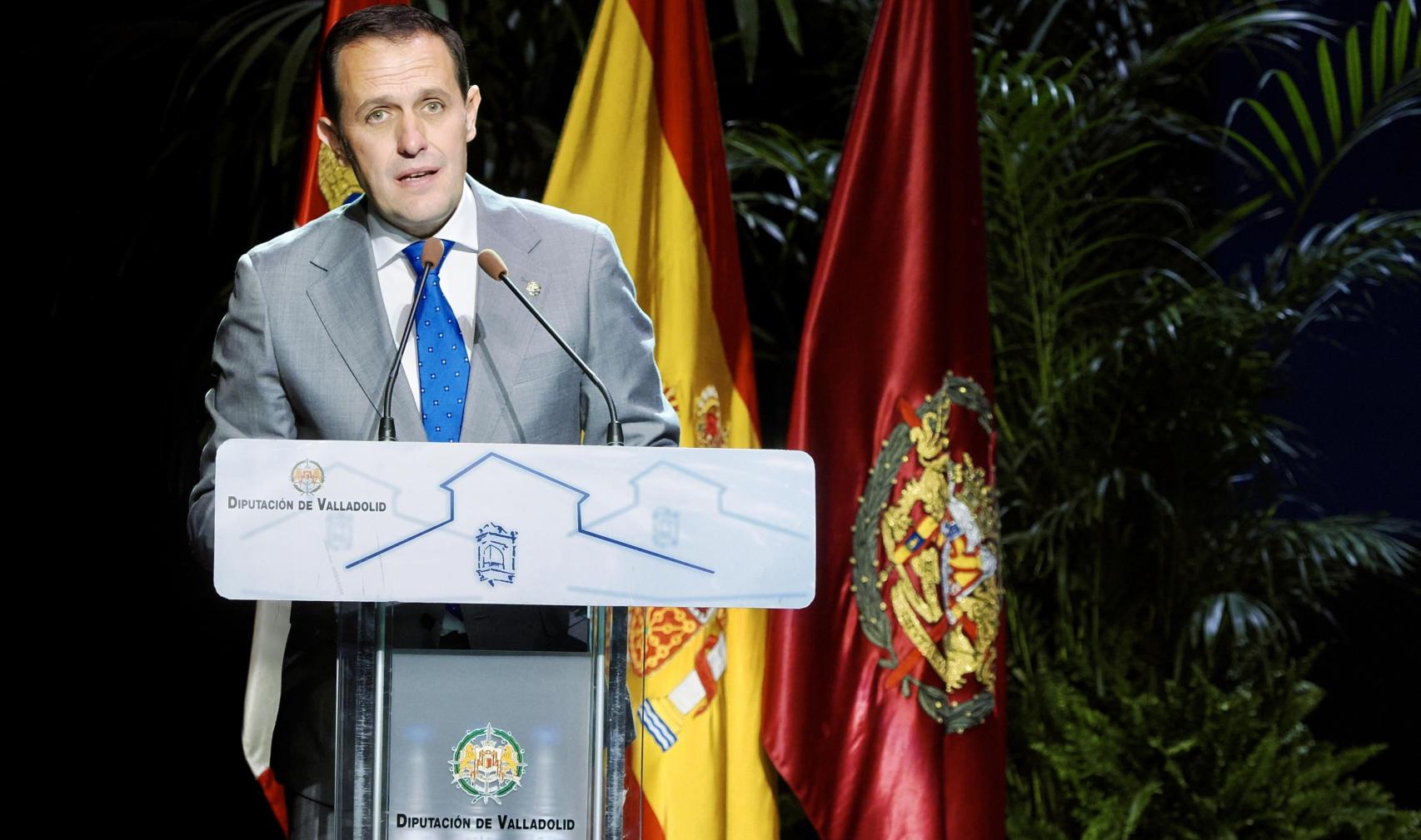 El presidente de la Diputación de Valladolid, Conrado Íscar, durante su intervención en la celebración del Día de la Provincia