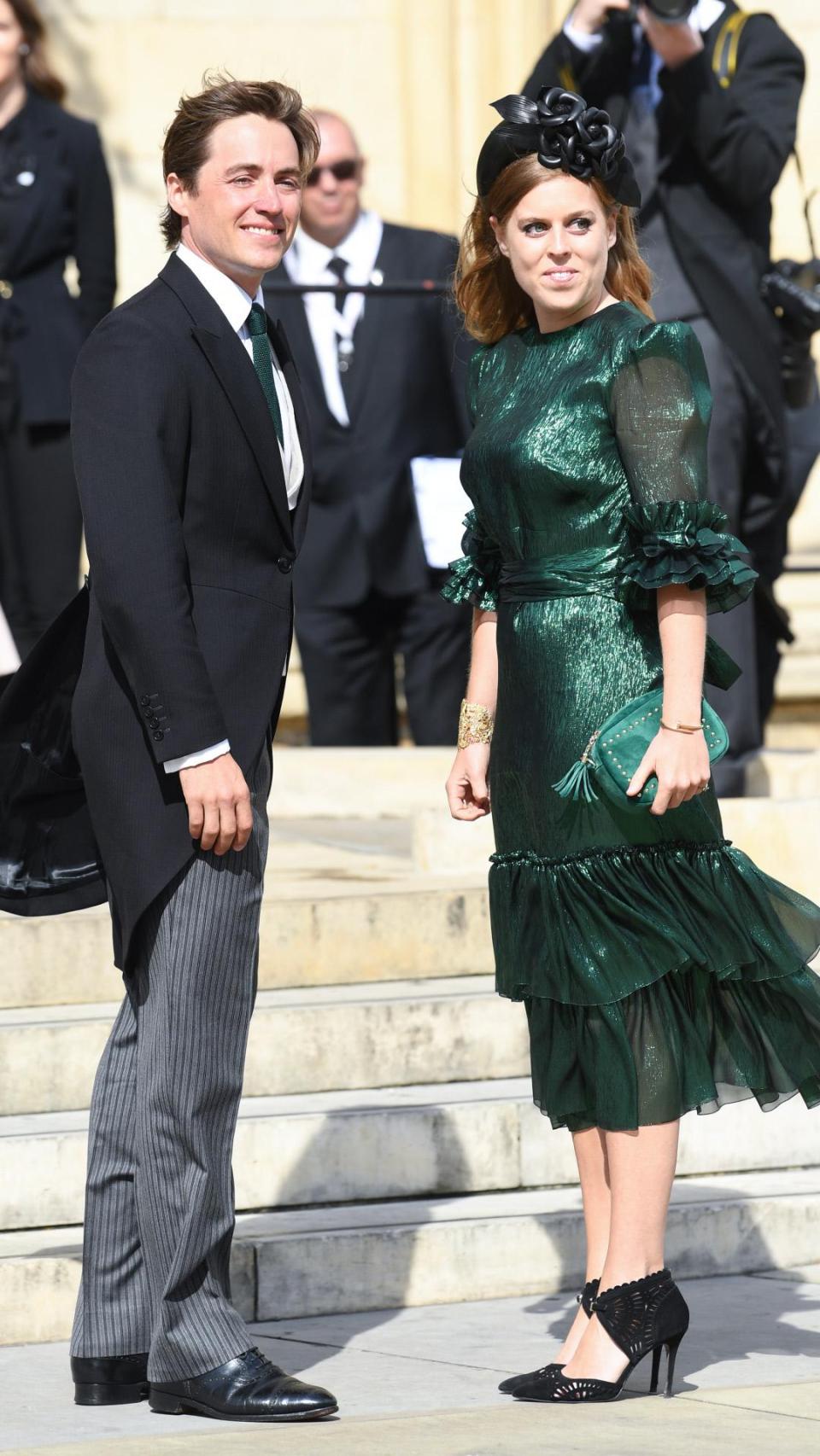 Beatriz de York, con su marido, Edoardo Mapelli Mozzi, en la boda de Ellie Goulding y Caspar Jopling en Londres, en 2019.