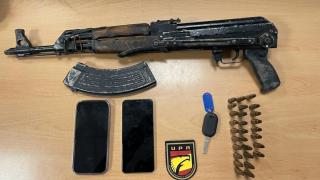 Un arma de guerra incautada por la Policía Nacional.