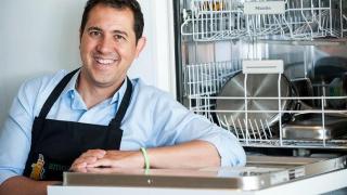 Pedro, creador de la web 'amosdecasa.com'