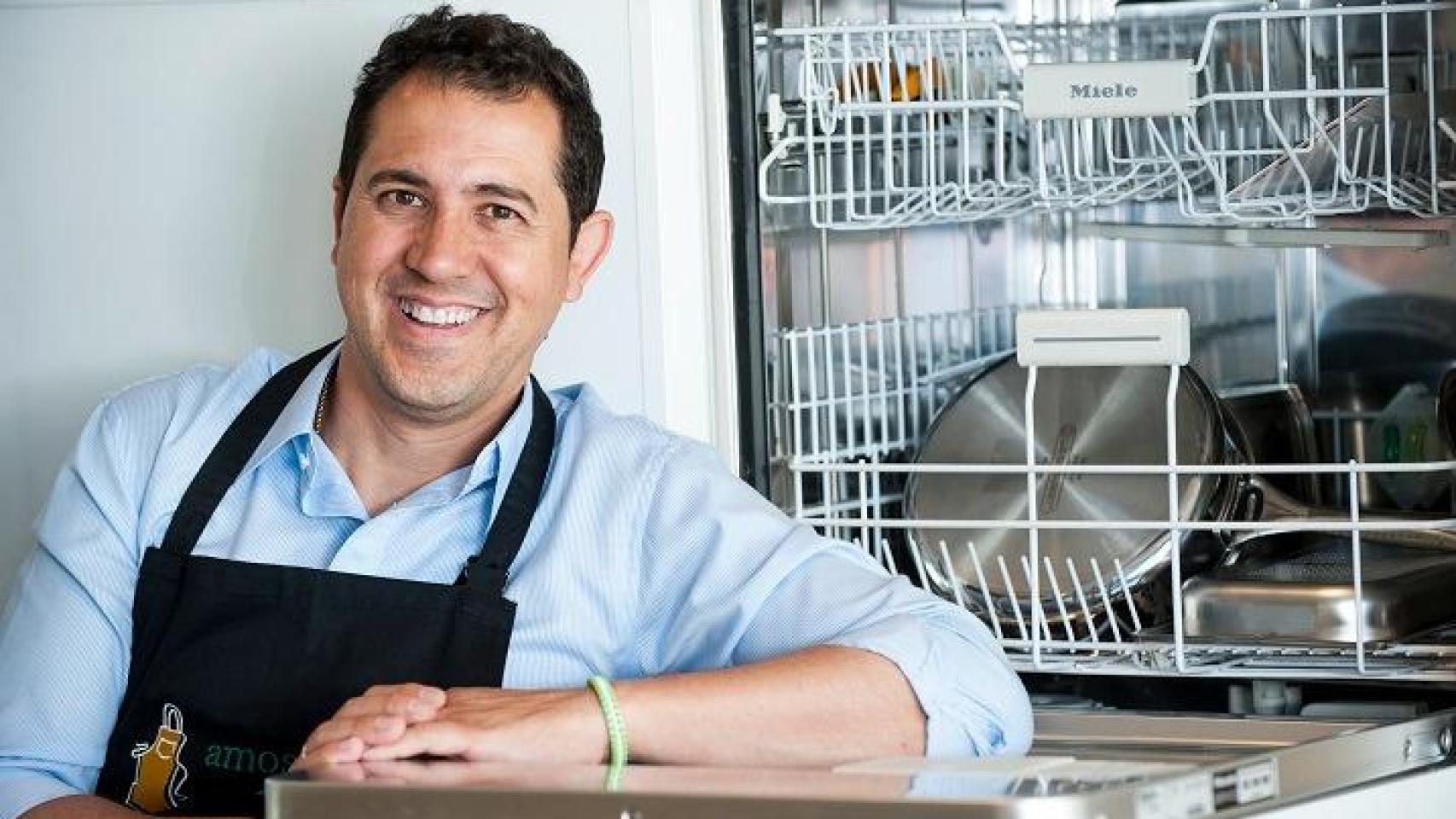 Pedro, creador de la web 'amosdecasa.com'