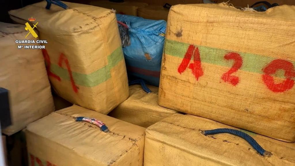 Hachís intervenido en Xàbia en la operación 'Maratón25'. Guardia Civil